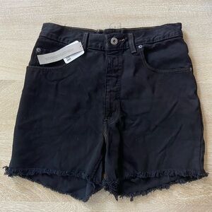 NWT Levi Orange Tag Urban Renewal Vintage Black Denim Shorts Raw Hem 627 Small